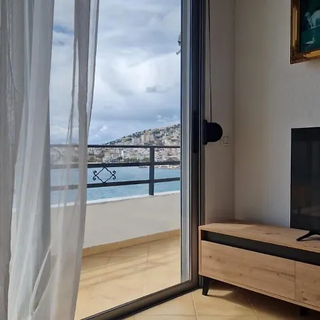 Derivea Escape Lejlighed Sarandë